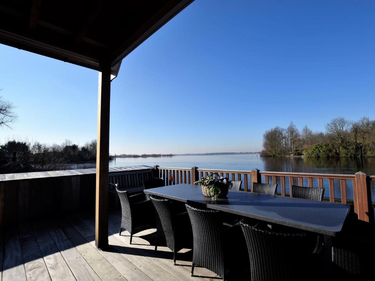 Luxurious Villa With Private Garden In Kaag Kültér fotó