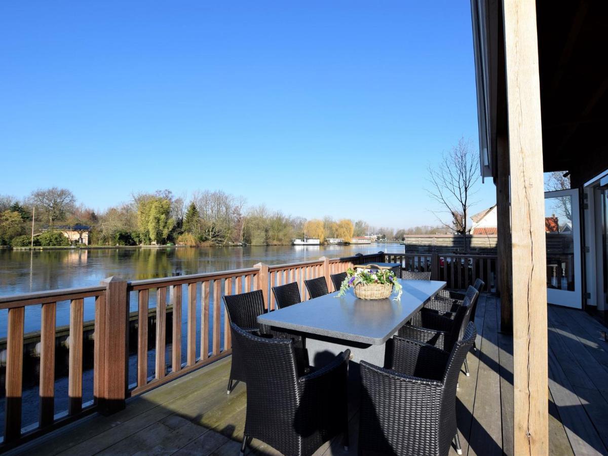 Luxurious Villa With Private Garden In Kaag Kültér fotó